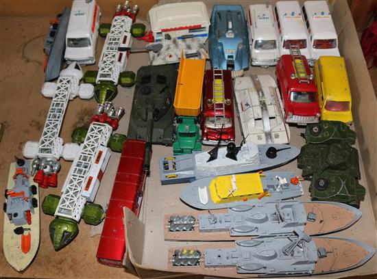 Quantity of Dinky toys